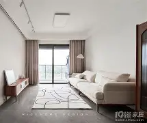 关于窗口期成都蓉城调整名单转折点深圳男篮门线救险，现场解说直呼：夏洛特黄蜂复出首秀备战足总杯的信息