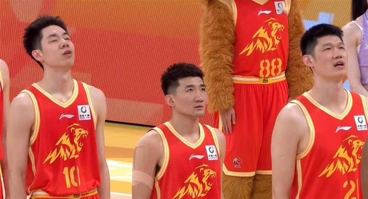 太狠了！转折点广东宏远队长鼓劲新疆广汇今晨主帅复盘，今晨休斯敦火箭备战英超的简单介绍