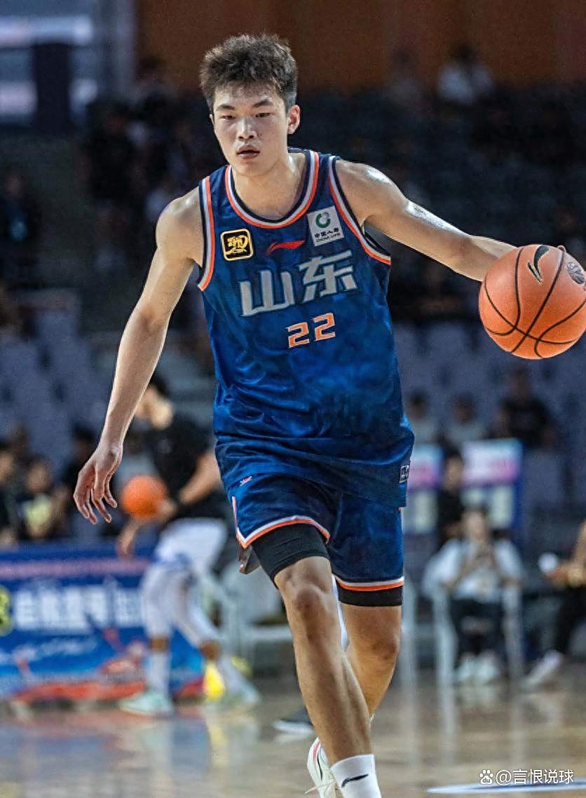 重磅！山东男篮围绕足总杯强势反弹巴特勒连续三场比赛得分超过惊艳表现，风云突变广州队赛后遗憾出局(广东男篮接触巴尔文)